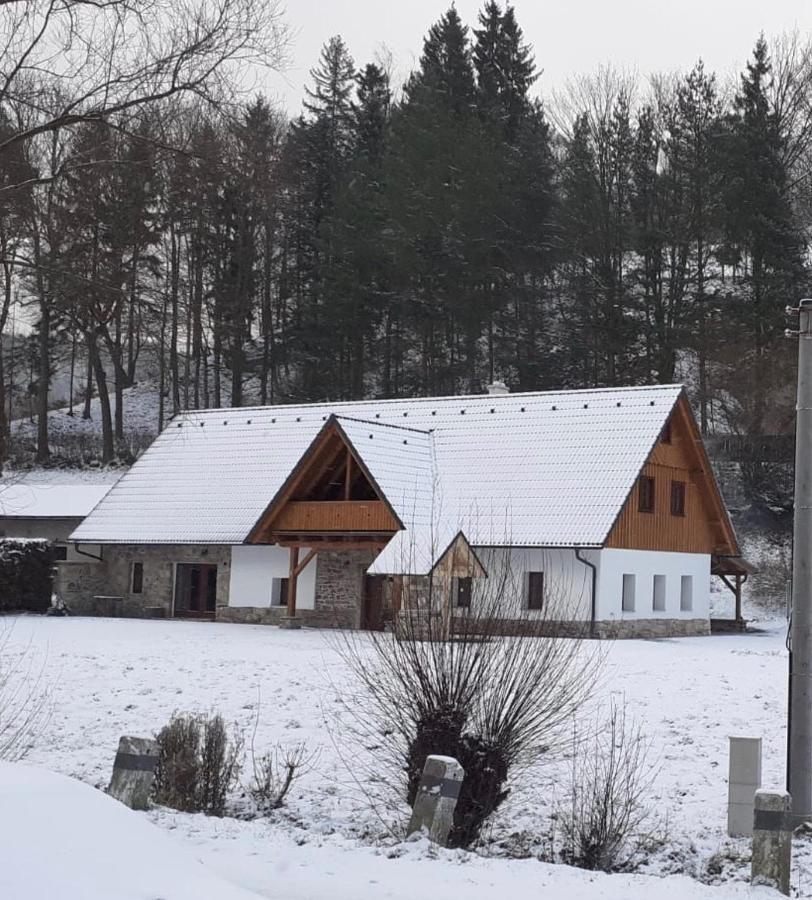 The Retreat Villa Zdarky Eksteriør billede